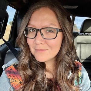 Meet your Posher, Kara